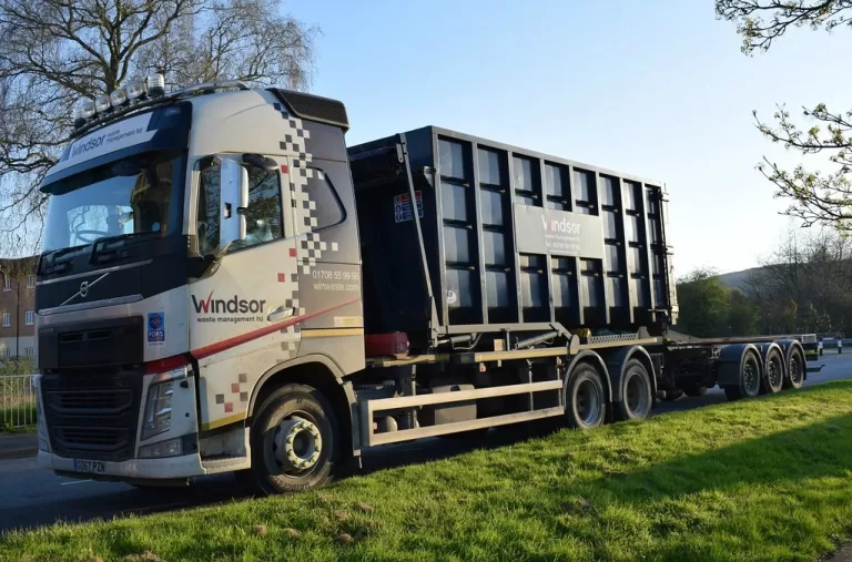 windsor waste management truck